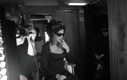 PIX - Dolce & Gabbana AW 2010-11 'Behind the Scenes' 03